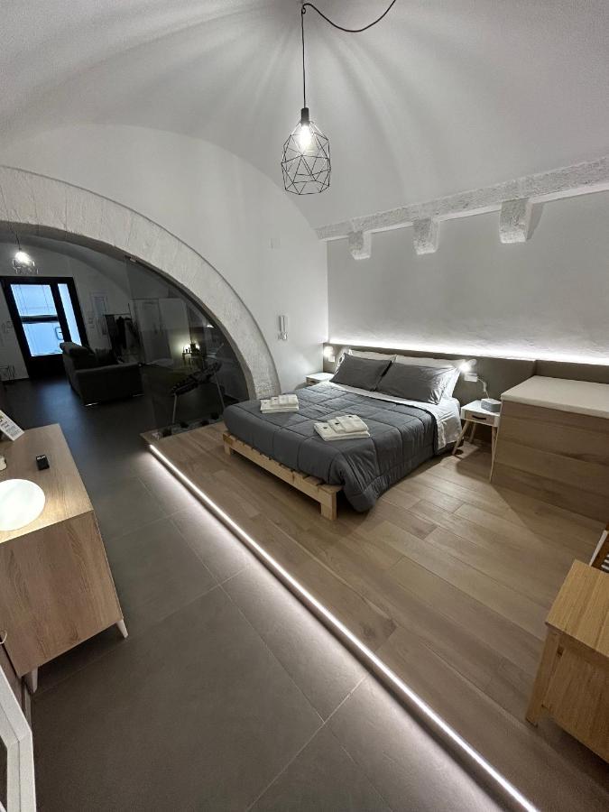 Archome Luxury Apartment Бриндизи Екстериор снимка