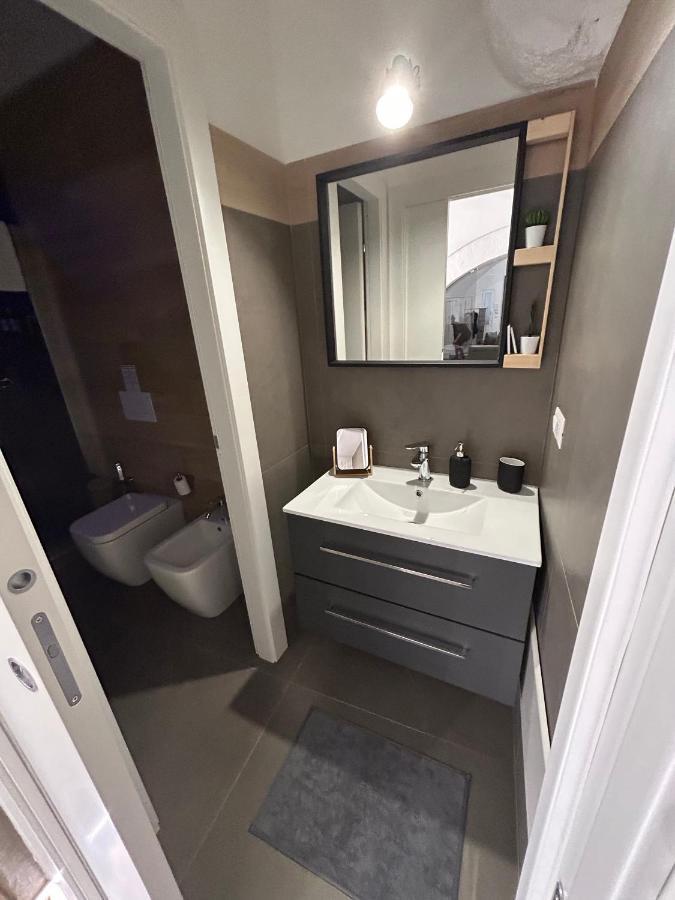 Archome Luxury Apartment Бриндизи Екстериор снимка