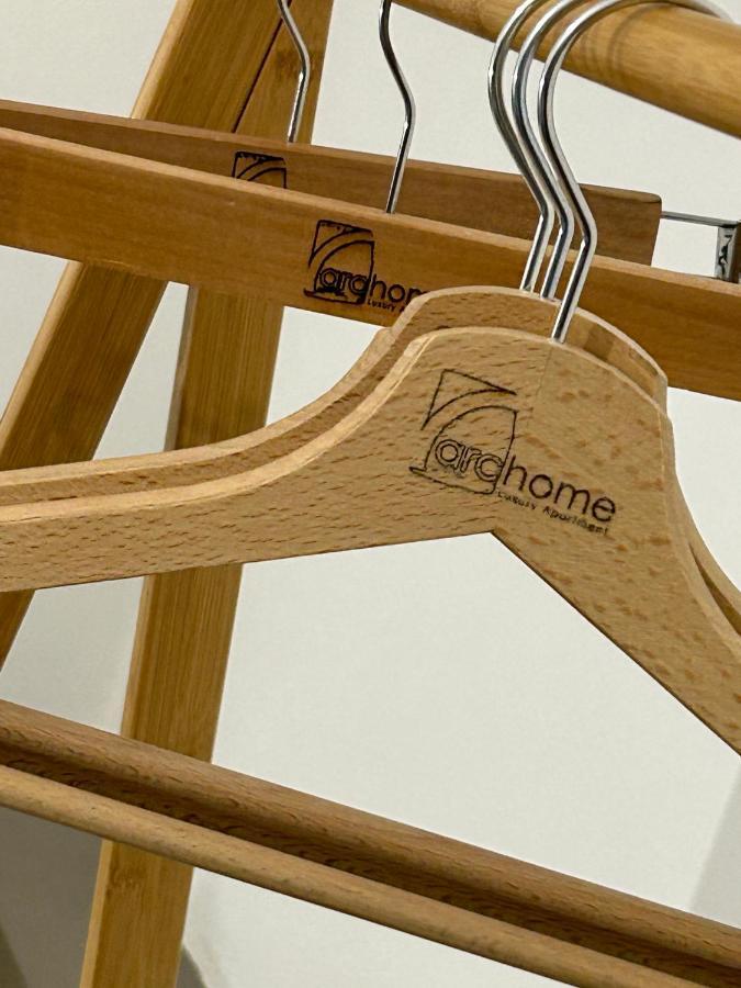Archome Luxury Apartment Бриндизи Екстериор снимка