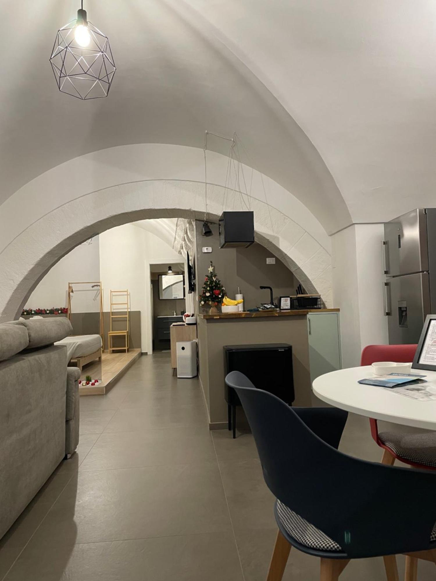 Archome Luxury Apartment Бриндизи Екстериор снимка