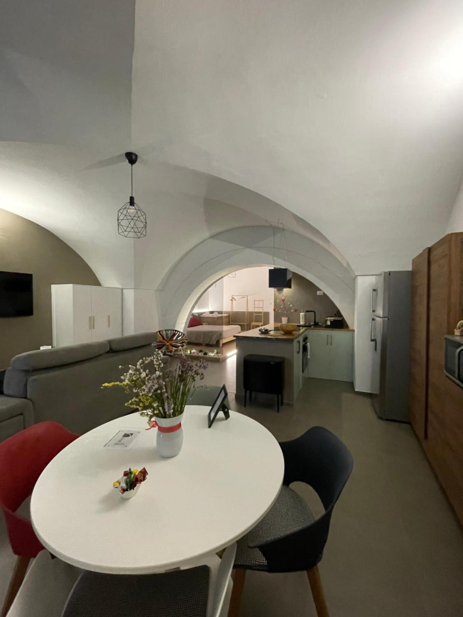 Archome Luxury Apartment Бриндизи Екстериор снимка